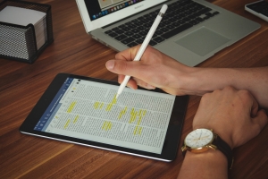 MUA LAPTOP CŨ GIAO HÀNG TẬN NƠI QUẬN 12