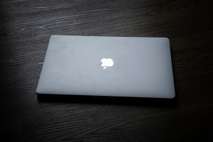 MUA LAPTOP CŨ GIAO HÀNG TẬN NƠI UY TÍN GIÁ RẺ BÌNH CHÁNH