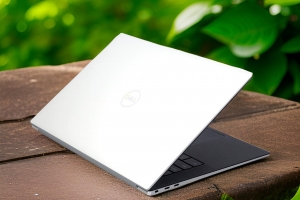 LAPTOP XÁCH TAY DƯỚI 20 TRIỆU 2025 ĐÁNG MUA NHẤT