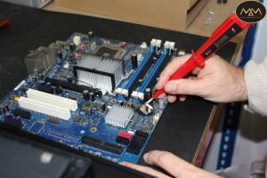 Nơi Chuyên Sửa Laptop Quận 7 Giá Rẻ Uy Tín Tốt Nhất